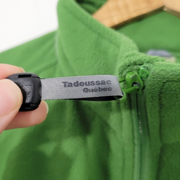 Green Tadoussac Quebec Soft Fleece Cozy Warm Zipper Pockets Lightweight Unisex - Picture 4 of 12